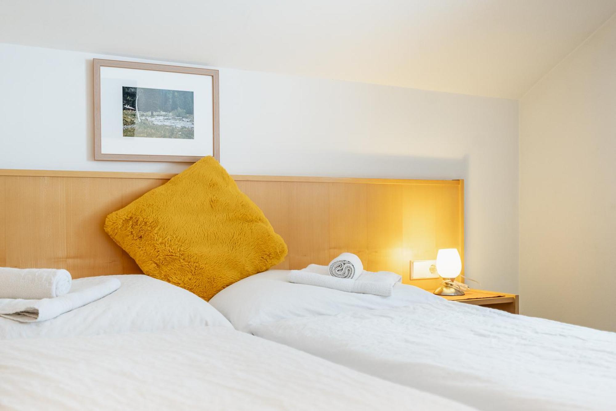 Hotel Pension Wilma Schruns Esterno foto
