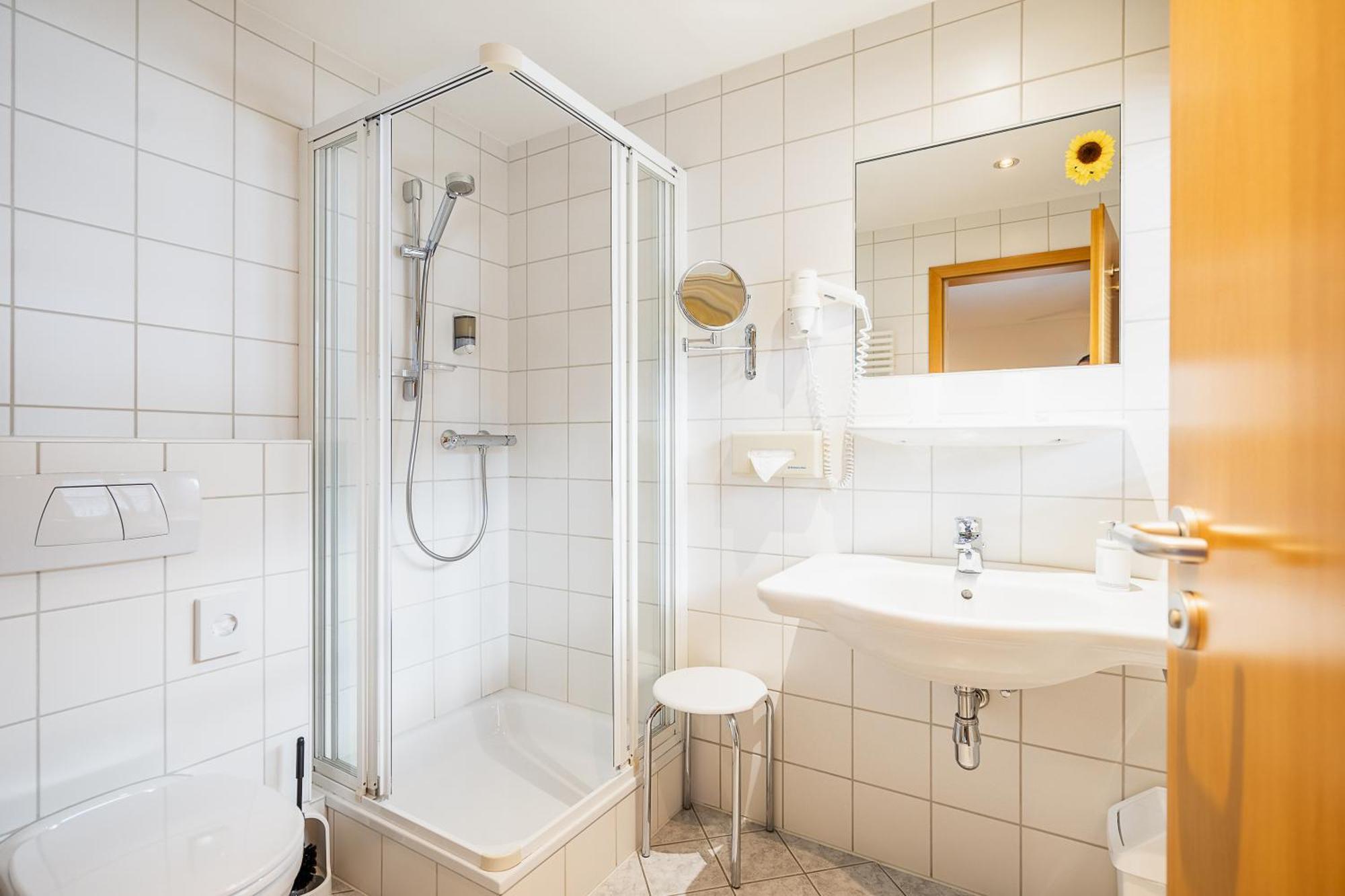 Hotel Pension Wilma Schruns Esterno foto